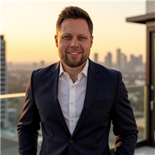 Lamar A Newburn, SIOR